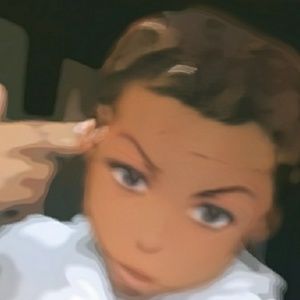 Meet your Posher, Dee